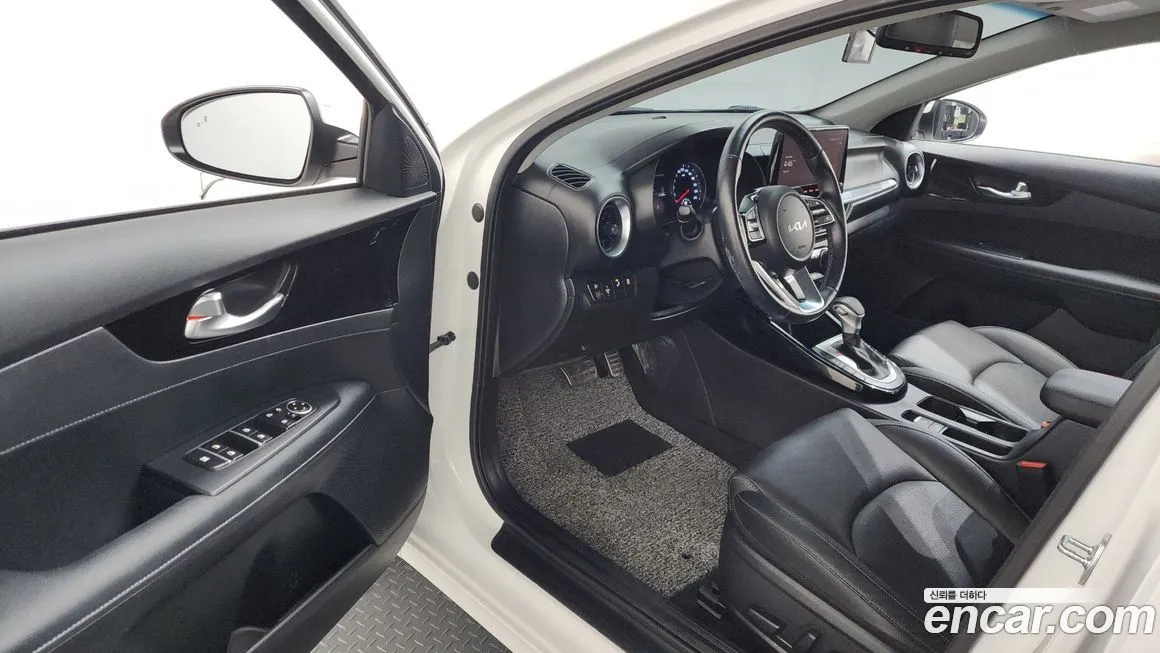 Kia K3 2023 из KR, фото 10