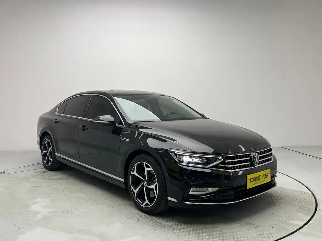 Volkswagen Magotan 2023 из CN, фото 3