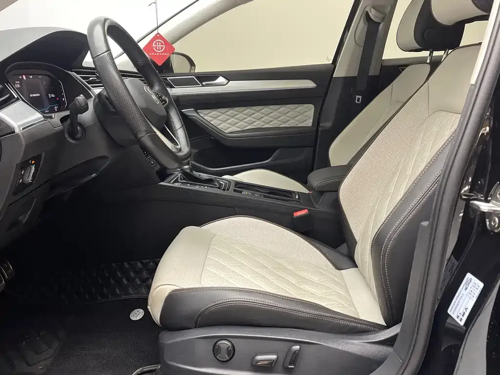 Volkswagen Magotan 2023 из CN, фото 9