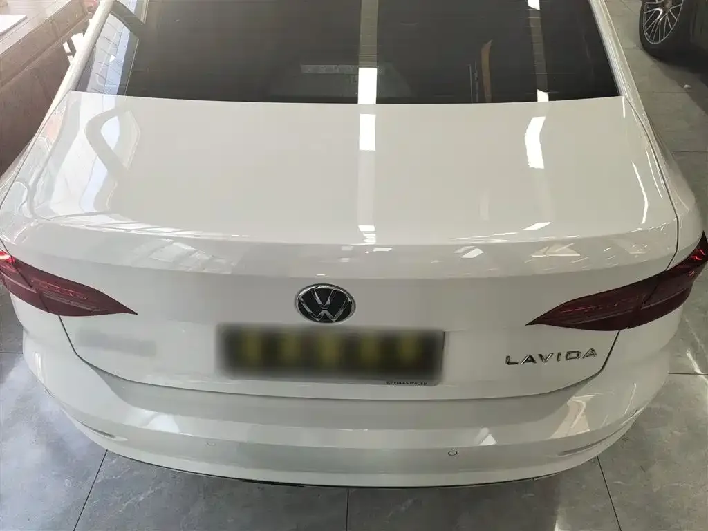 Volkswagen Lavida 2023 из CN, фото 6