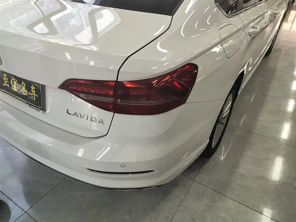 Volkswagen Lavida 2023 из CN, фото 8