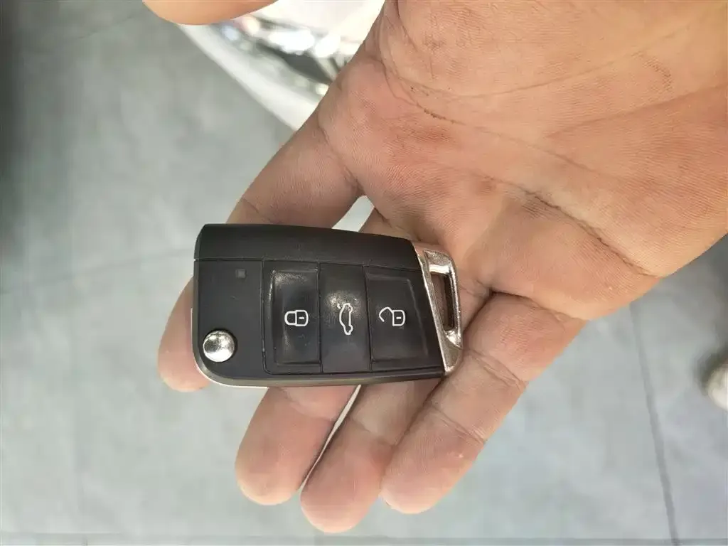 Volkswagen Lavida 2023 из CN, фото 9