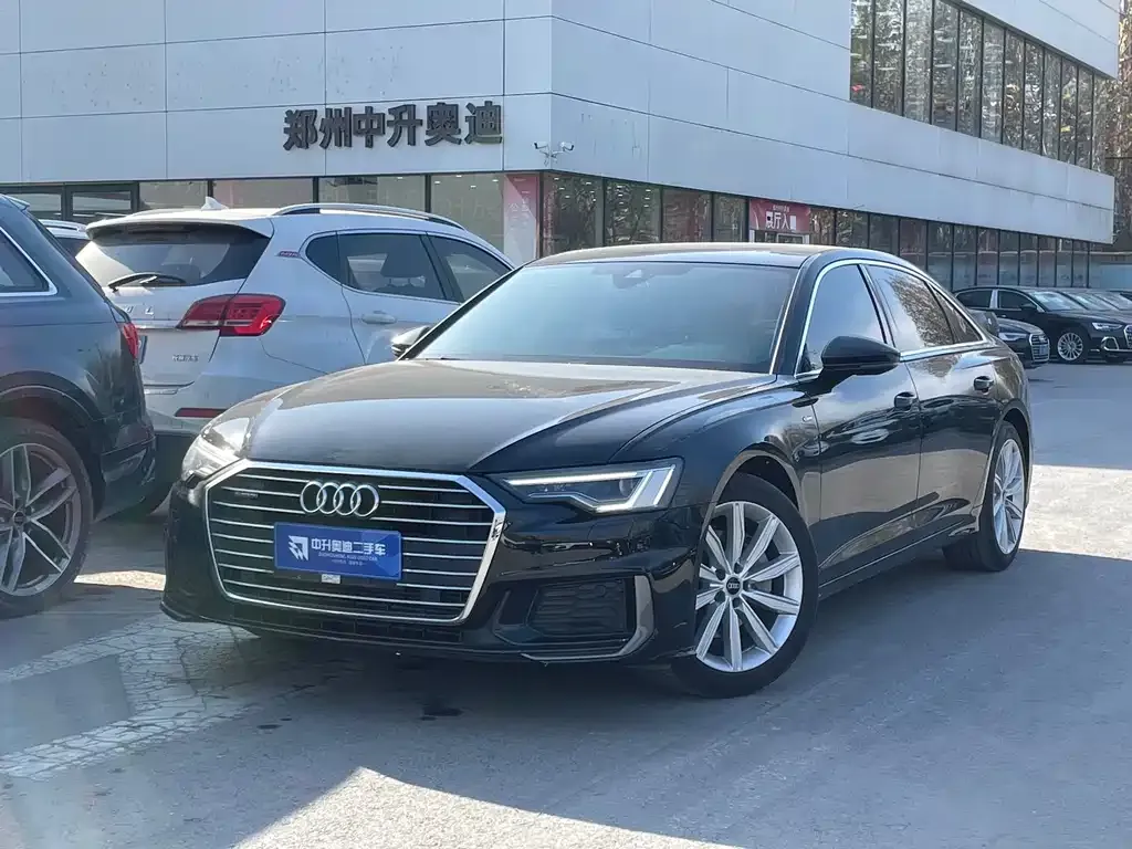 Audi A6L 2022 из CN, фото 2