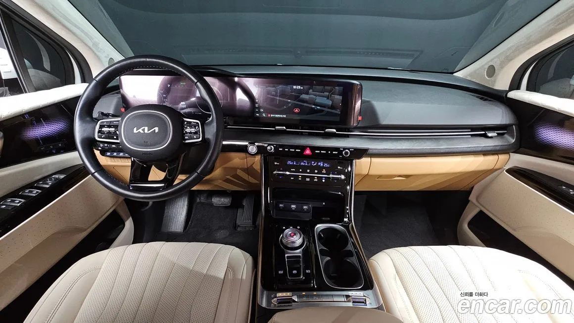 Kia Carnival — фото 7