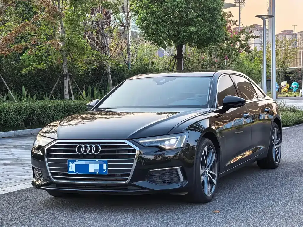 Audi A6L 2021 из CN, фото 1