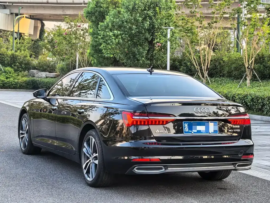 Audi A6L 2021 из CN, фото 4
