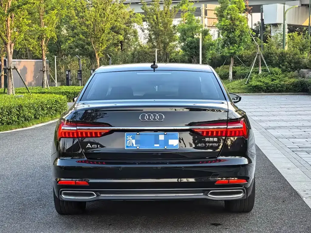 Audi A6L 2021 из CN, фото 5