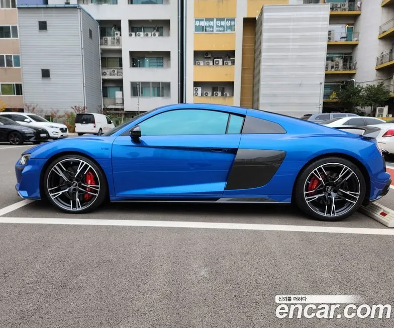 Audi R8 2022 из KR, фото 3