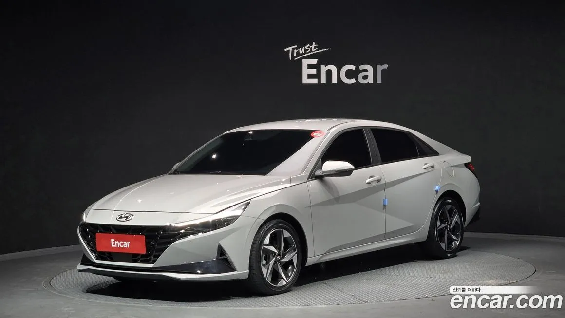 Hyundai AVANTE 2023 из KR, фото 1