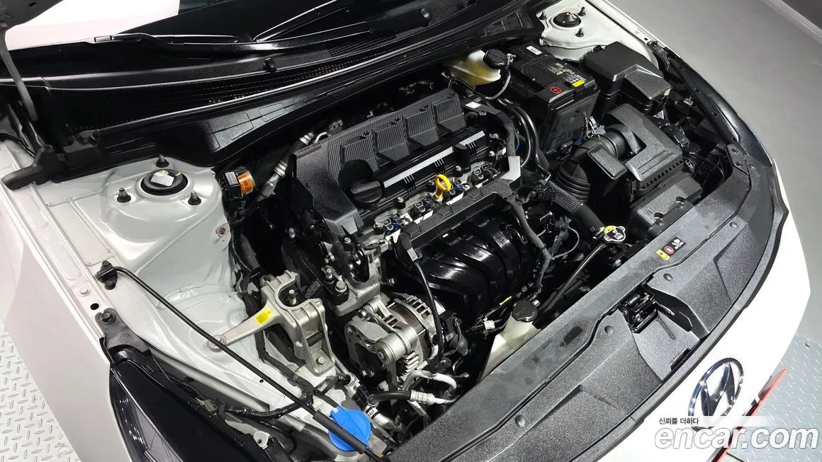 Hyundai AVANTE 2023 из KR, фото 6
