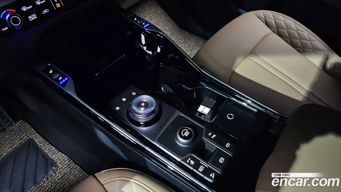 Kia Sorento — фото 9