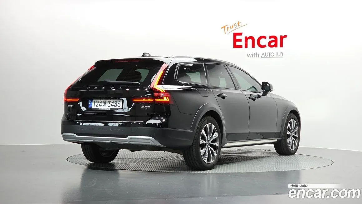 Volvo V90 2023 из KR, фото 2