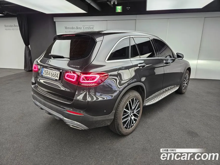 Mercedes-Benz GLC-Class — фото 2