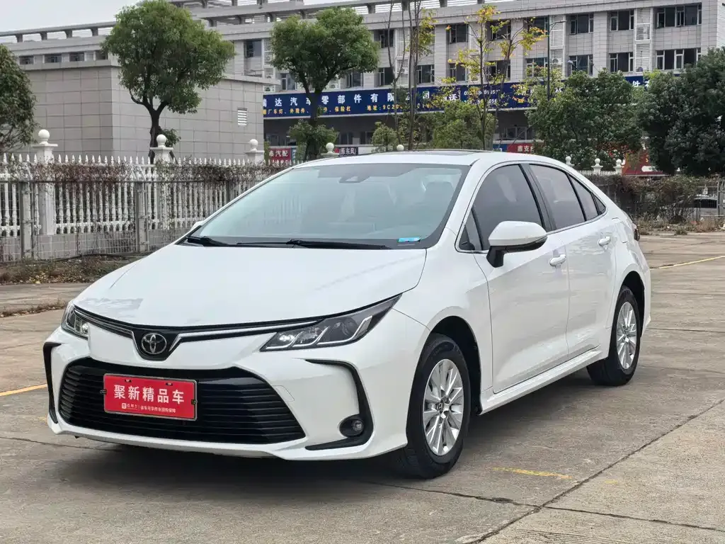 Toyota Corolla 2021 из CN, фото 1