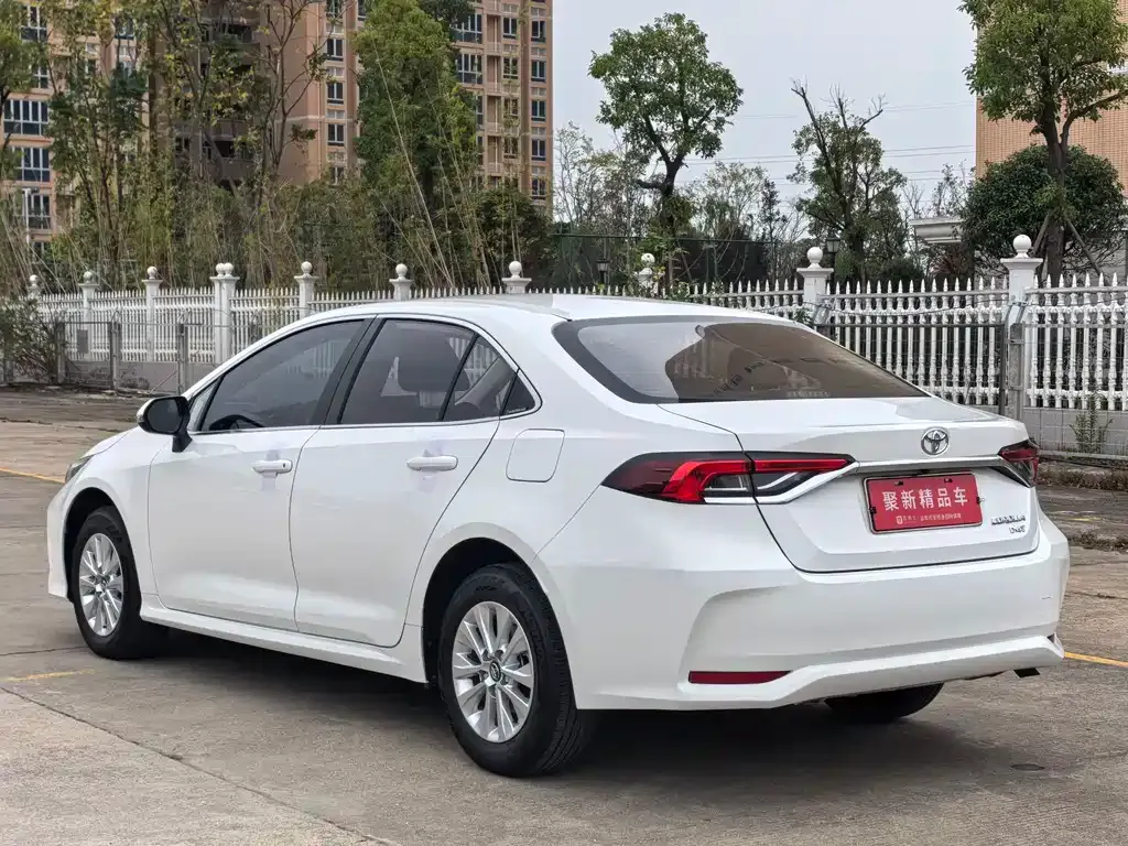 Toyota Corolla 2021 из CN, фото 5