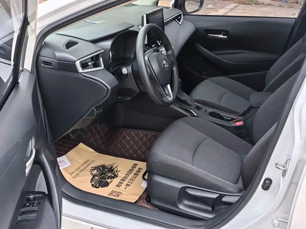 Toyota Corolla 2021 из CN, фото 9