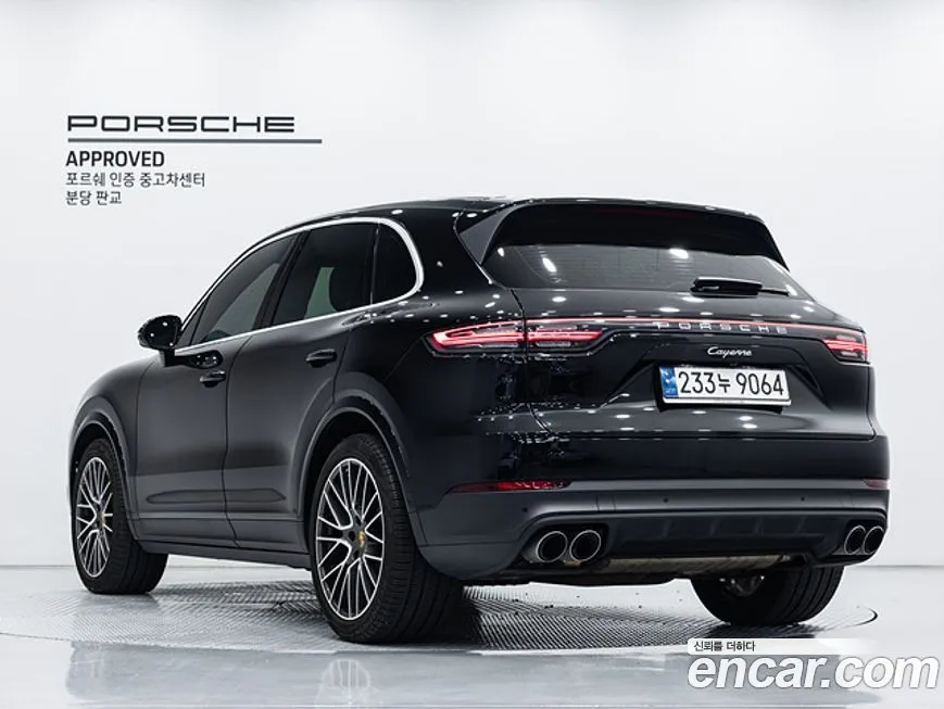 Porsche Cayenne — фото 2