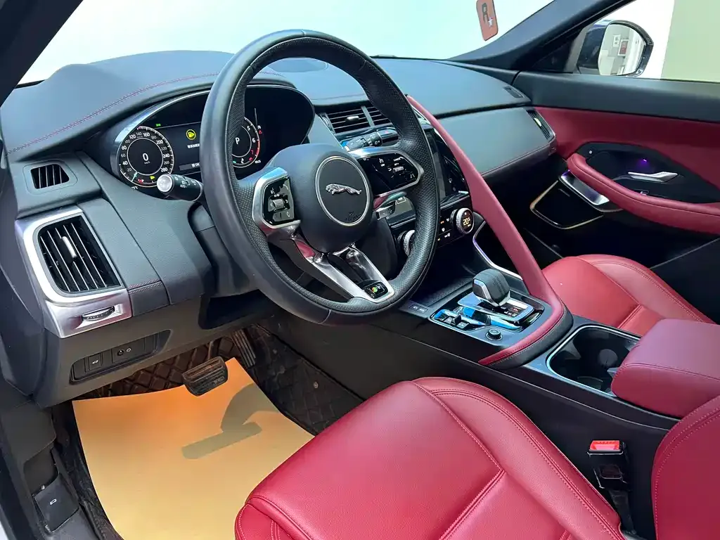 Jaguar E-PACE 2024 из CN, фото 4
