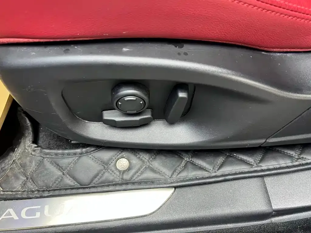 Jaguar E-PACE 2024 из CN, фото 8