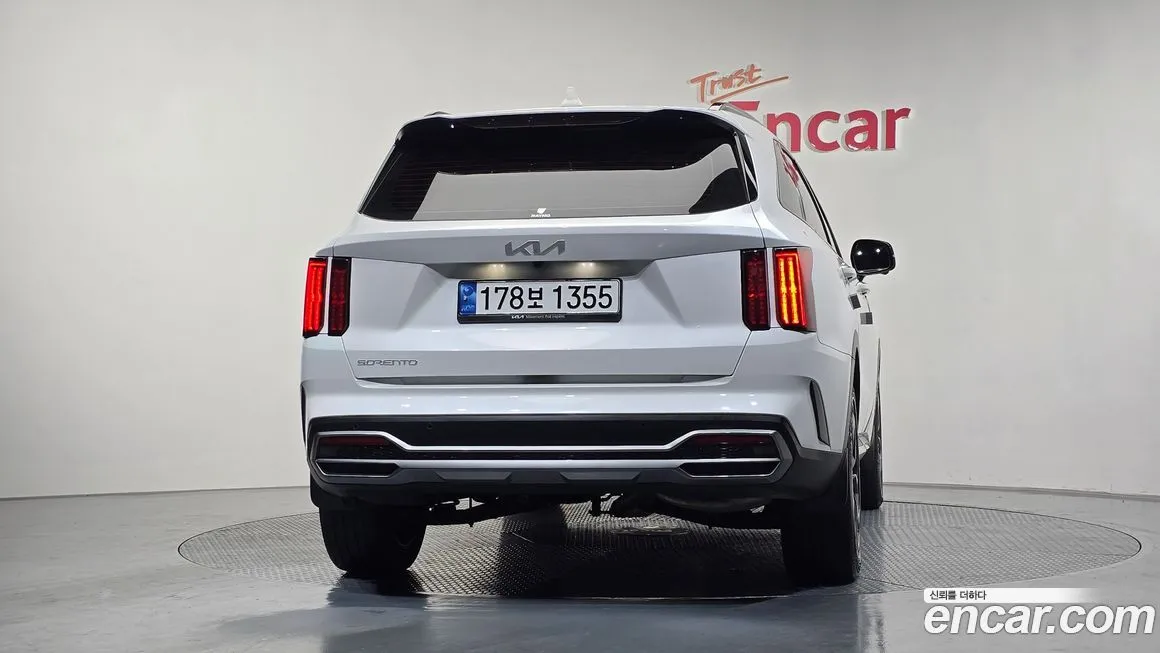 Kia Sorento 2023 из KR, фото 4