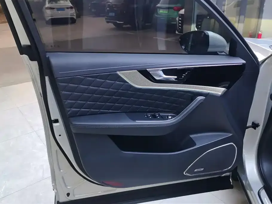 Hongqi HS5 2021 из CN, фото 7