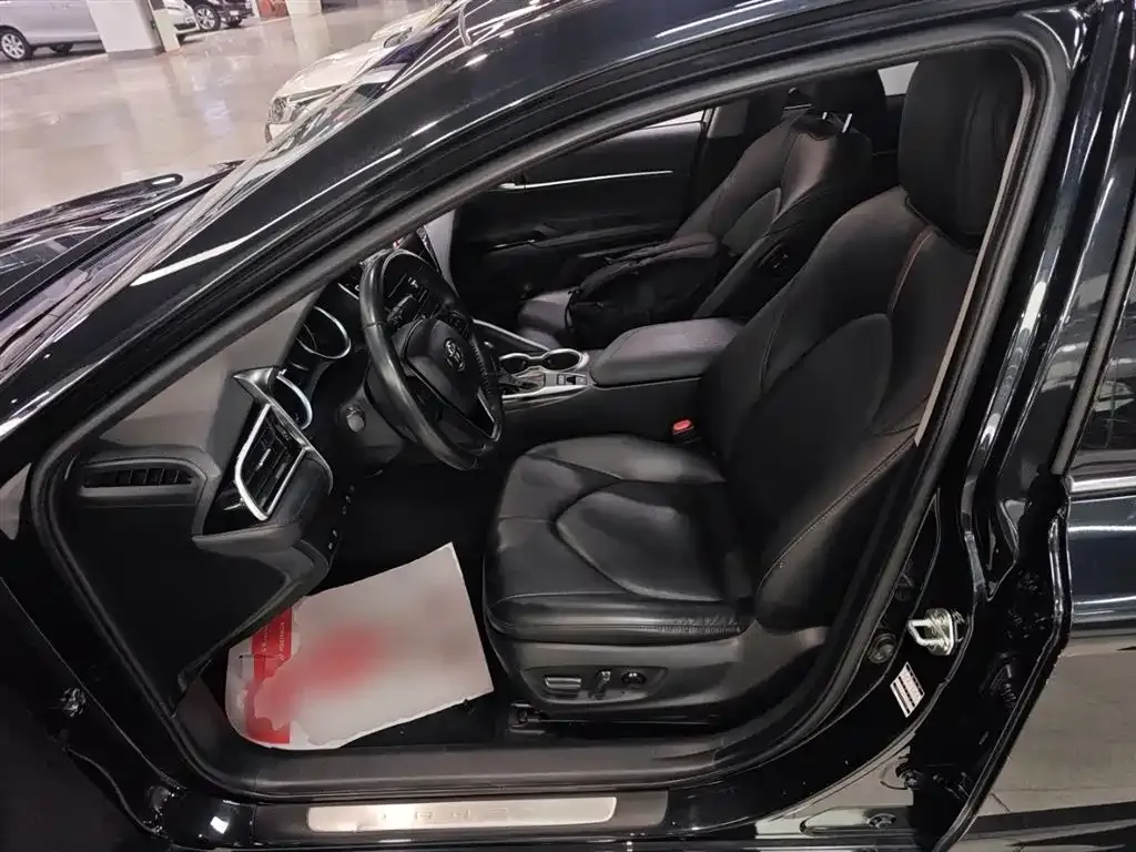 Toyota Camry 2022 из CN, фото 7