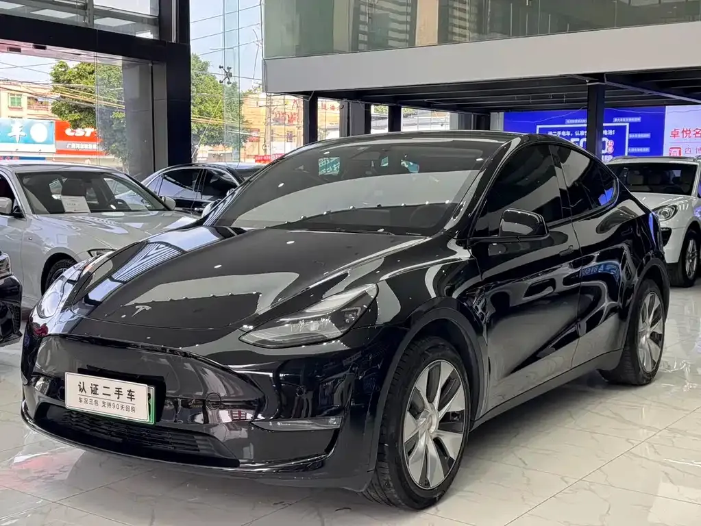Tesla Model Y 2023 из CN, фото 1