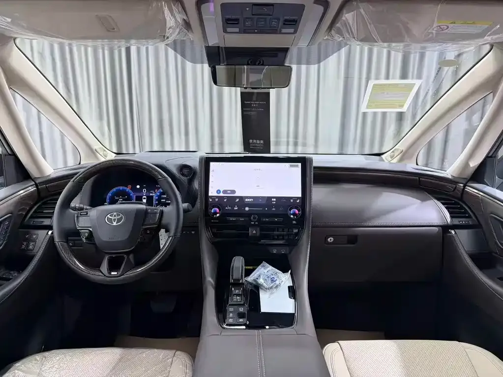 Toyota Alphard 2025 из CN, фото 10
