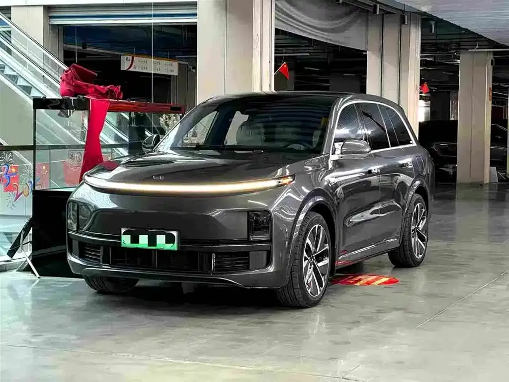 Li Auto L8 2024 из CN, фото 1