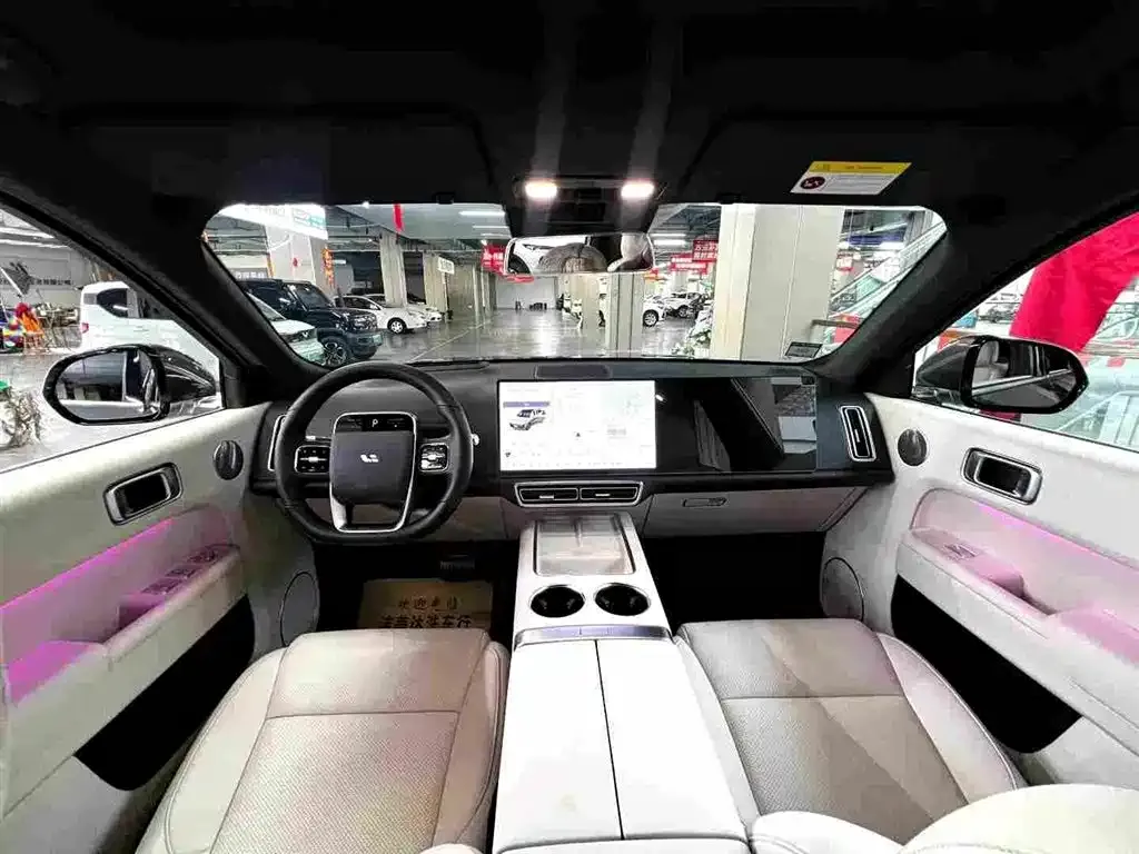 Li Auto L8 2024 из CN, фото 6