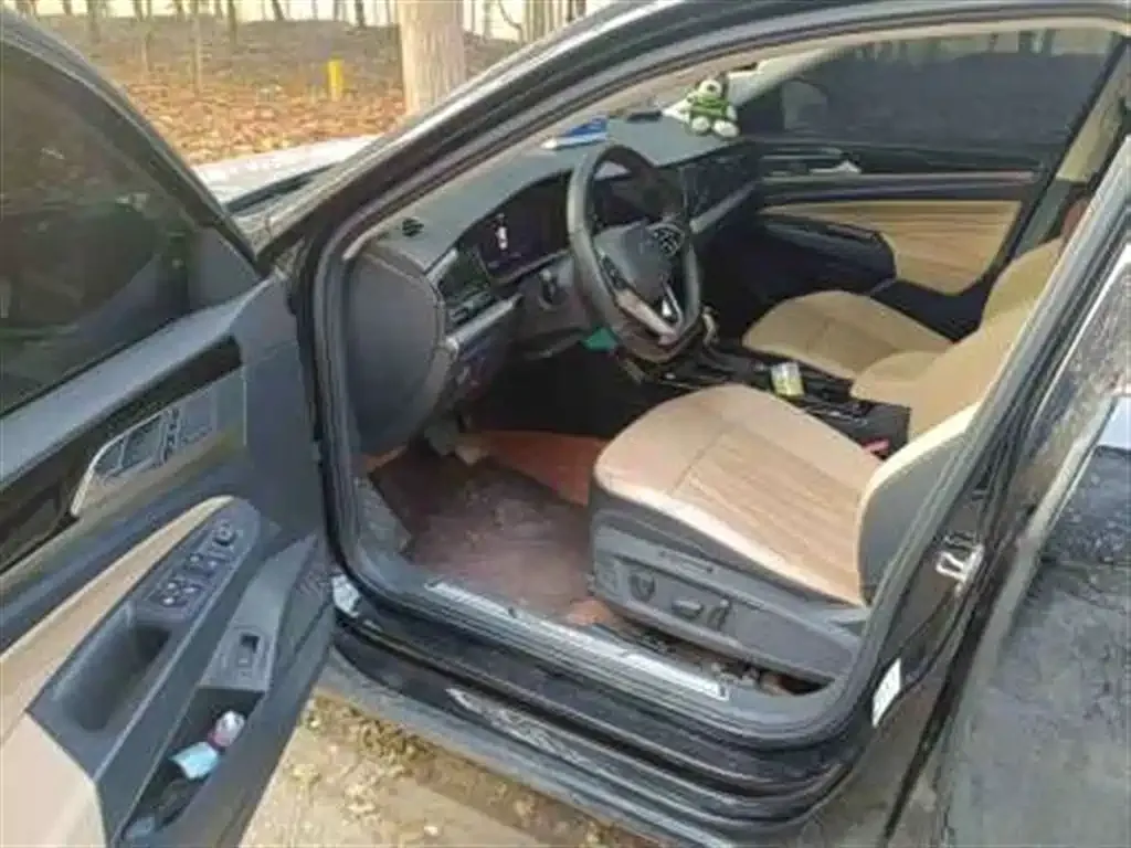 Volkswagen Passat 2024 из CN, фото 7