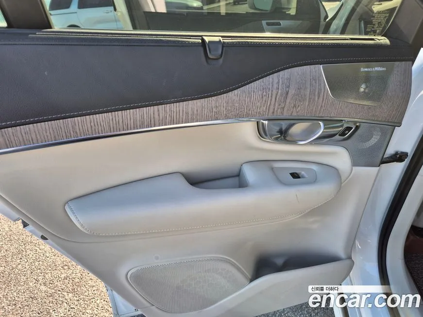 Volvo XC90 2021 из KR, фото 10