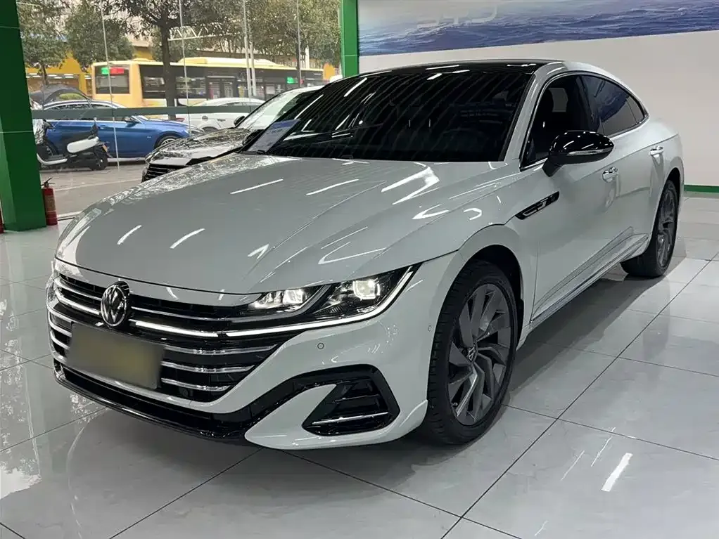 Volkswagen CC 2025 из CN, фото 3