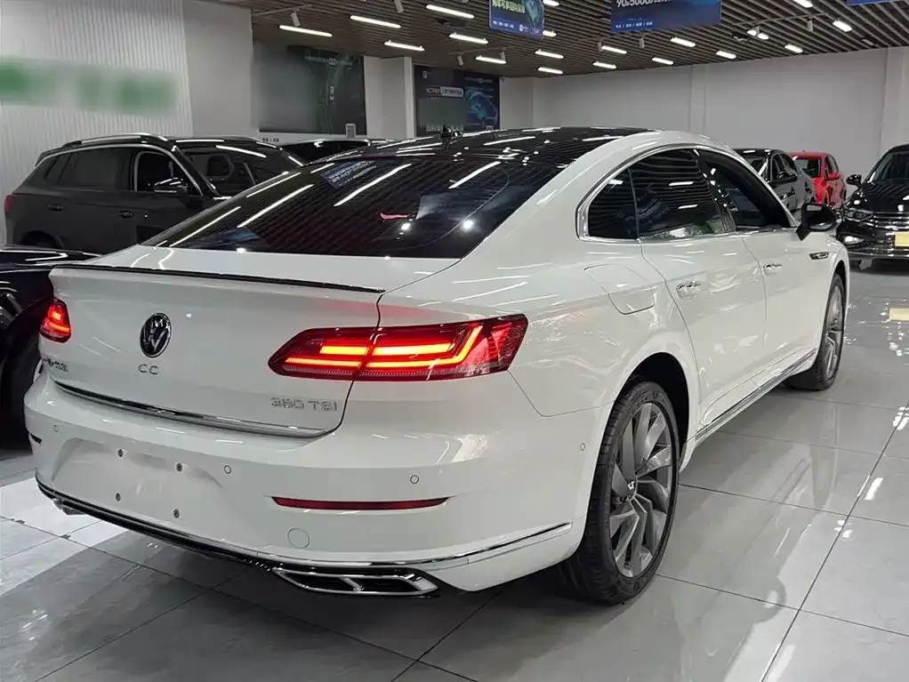 Volkswagen CC 2025 из CN, фото 6