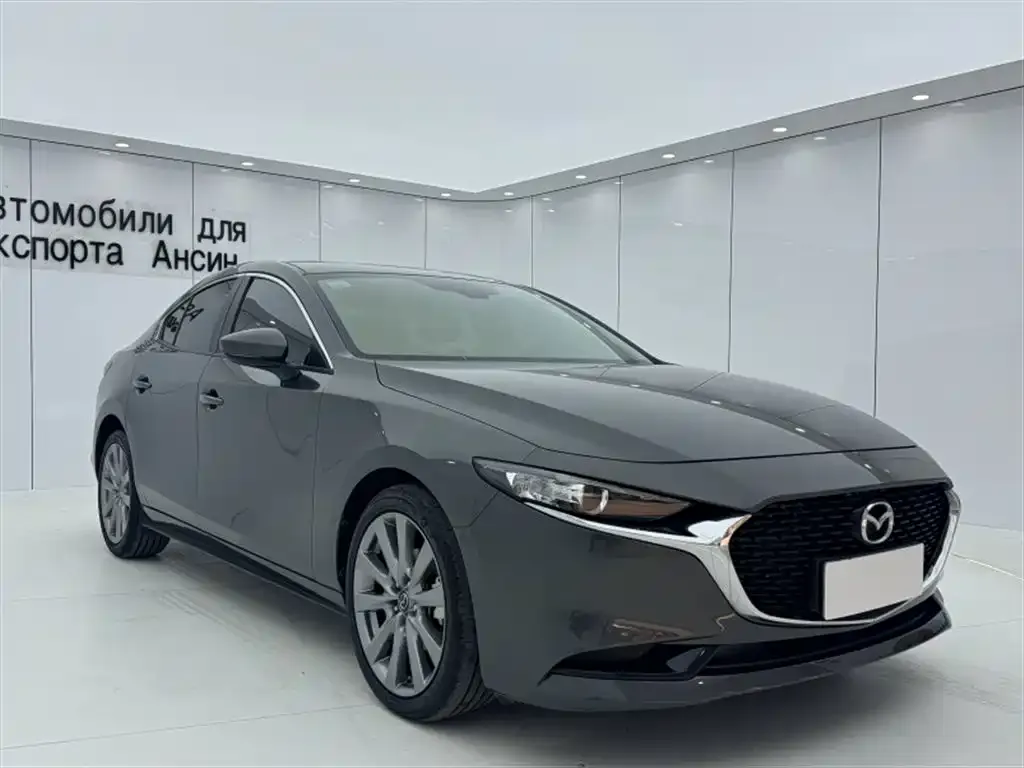 Mazda 3 Axela — фото 3