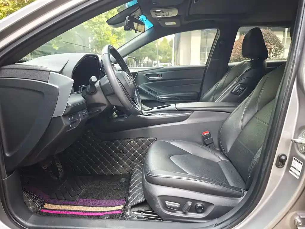 Toyota Avalon 2022 из CN, фото 4