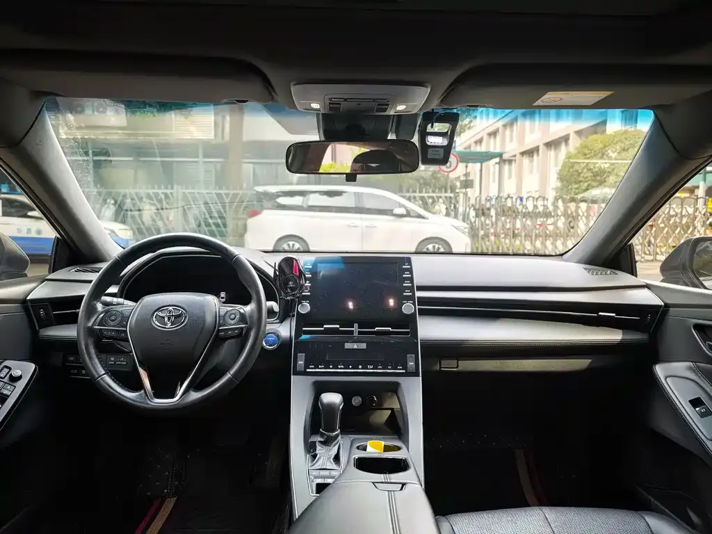 Toyota Avalon 2022 из CN, фото 8