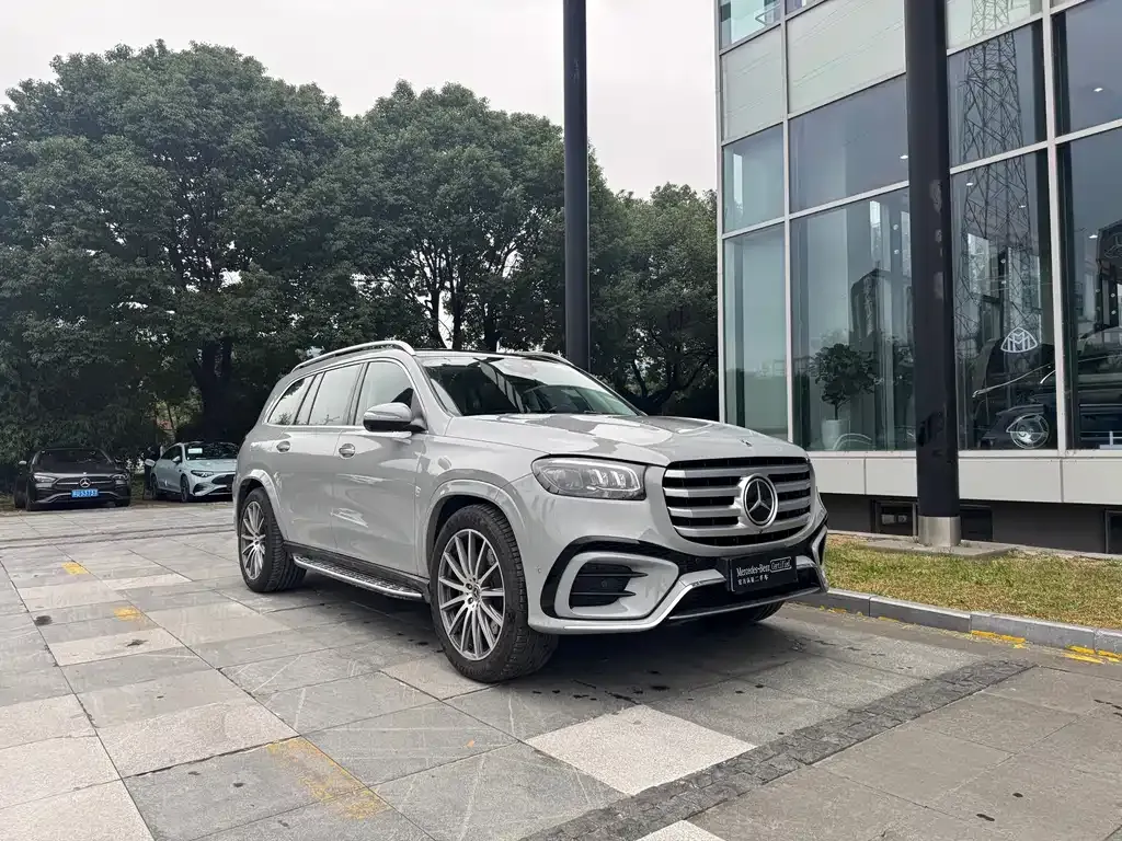 Mercedes-Benz GLS — фото 3