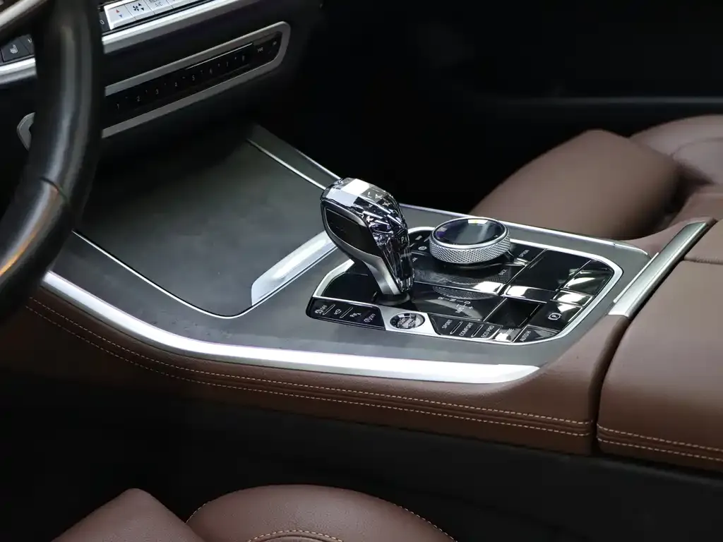 BMW X5 (Import) — фото 10
