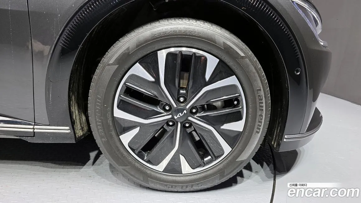 Kia EV6 2022 из KR, фото 5