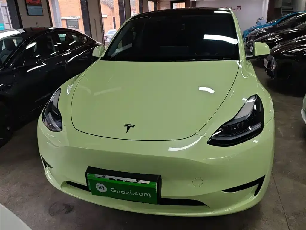 Tesla Model Y 2024 из CN, фото 3