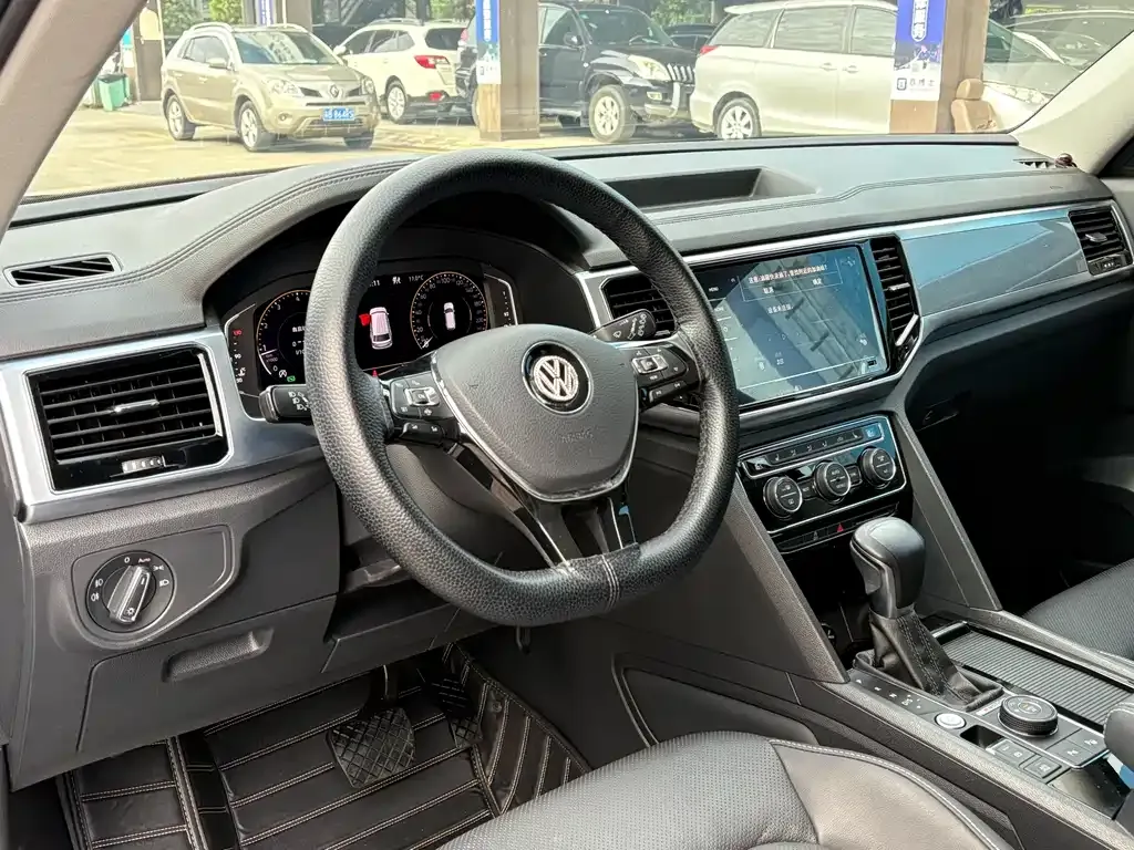Volkswagen Teramont 2021 из CN, фото 7