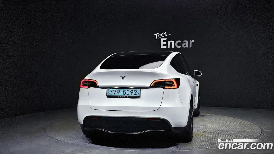 Tesla Model Y 2021 из KR, фото 4