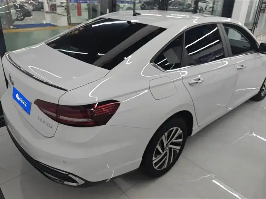 Volkswagen Lavida 2025 из CN, фото 3