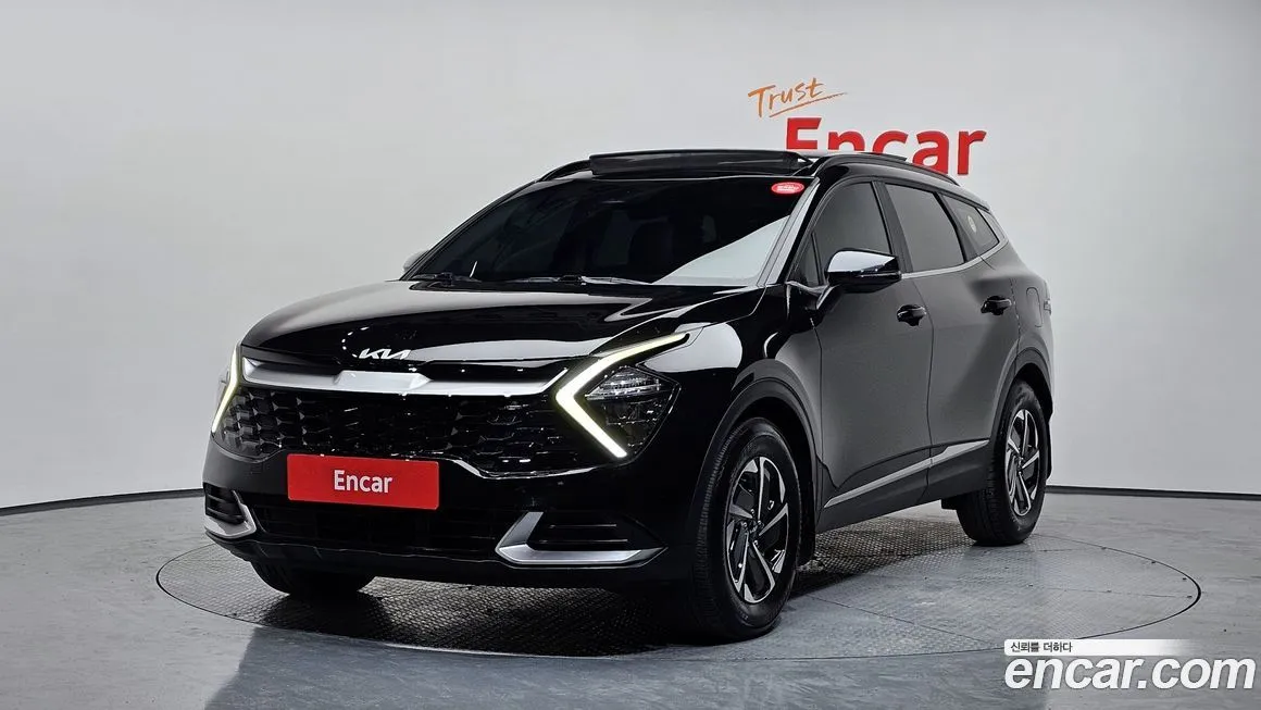 Kia Sportage — фото 1