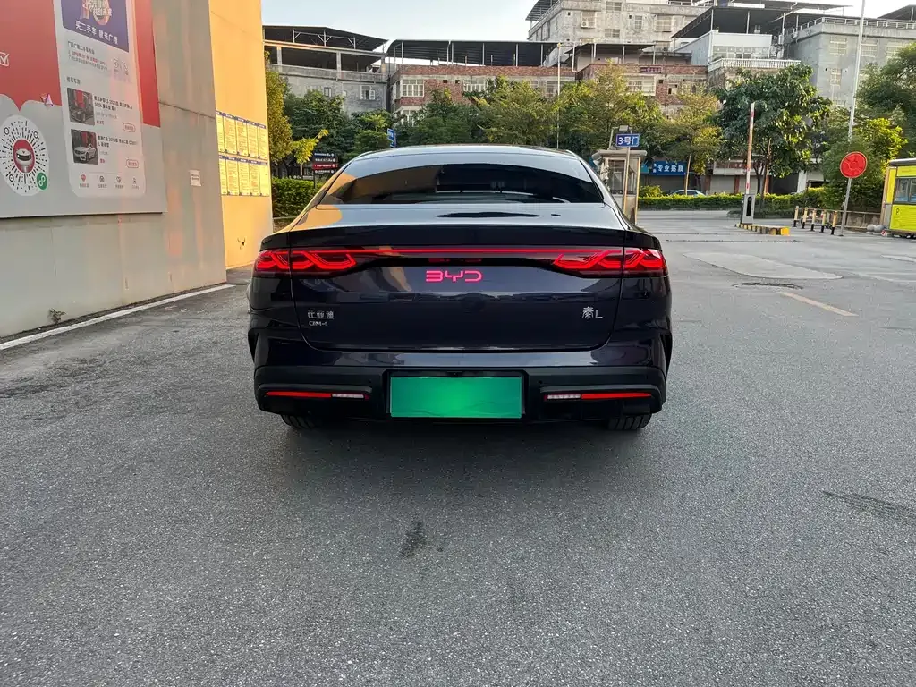 BYD Qin L — фото 6