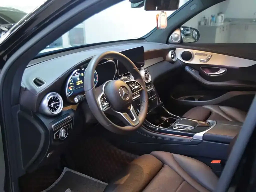 Mercedes-Benz GLC 2021 из CN, фото 4