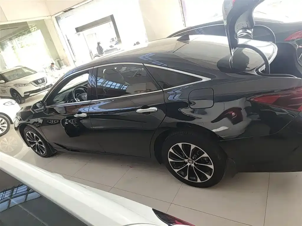 Toyota Avalon 2022 из CN, фото 5