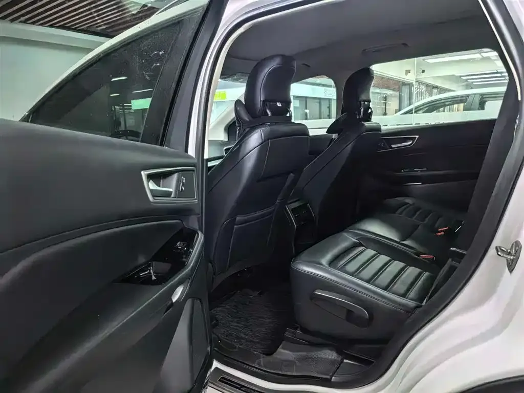 Ford Edge 2021 из CN, фото 10
