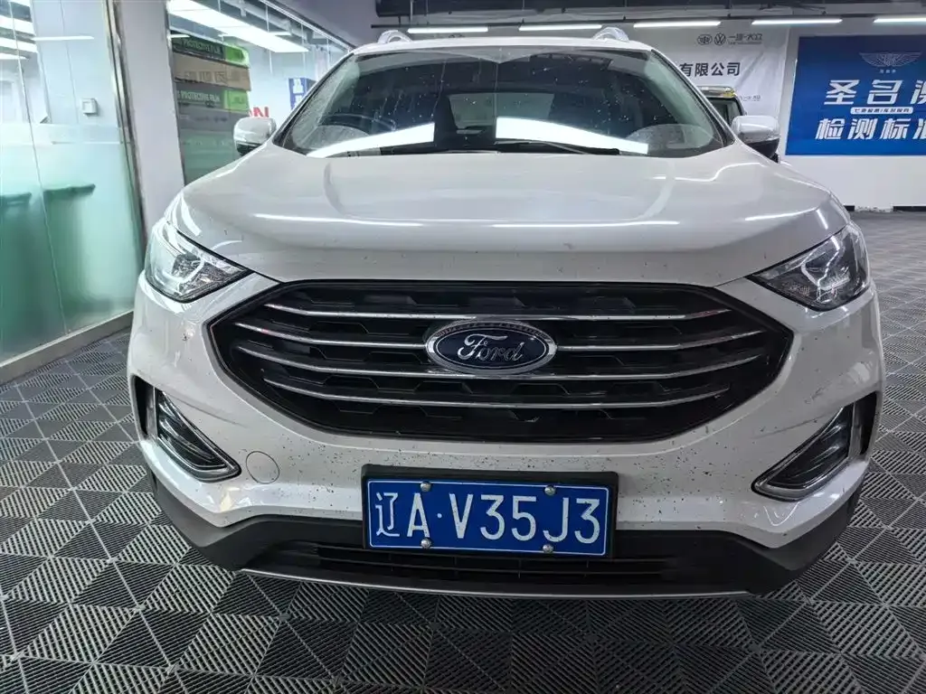 Ford Edge 2021 из CN, фото 2
